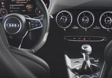 Audi TT 128.000 km 20.000 &euro; Harsewinkel 33428