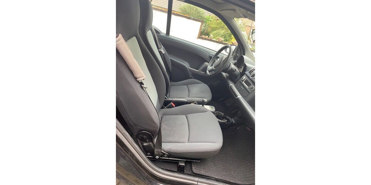 Smart ForTwo 122.000 km 3.800 &euro; Löhne 32584