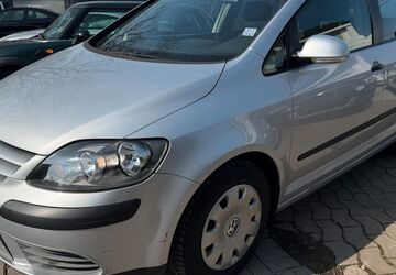 VW Golf 218.500 km 1.950 &euro; Bielefeld 33659