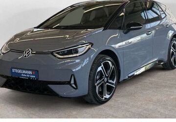 VW ID.3 2.365 km 43.830 &euro; Detmold 32756