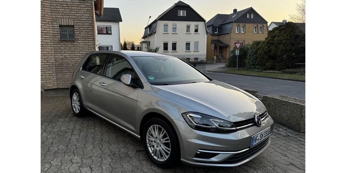 VW Golf 74.500 km 13.990 &euro; Herford 32049