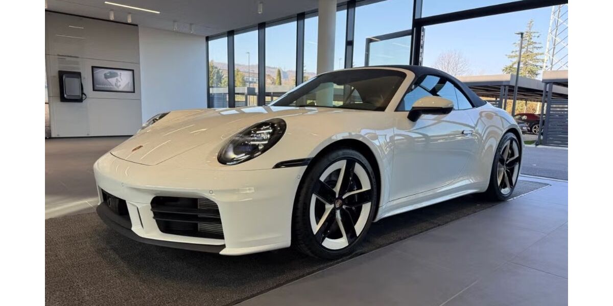 Porsche 992 6.000 km 189.900 &euro; Bielefeld 33719