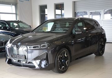 BMW iX 33.912 km 63.900 &euro; Lemgo 32657