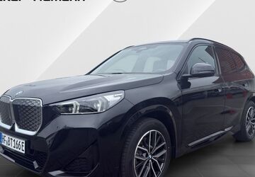 BMW iX1 1.500 km 53.704 &euro; Spenge 32139
