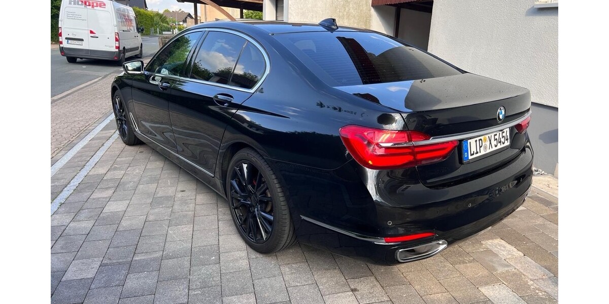 BMW 730 128.000 km 36.500 &euro; Lemgo 32657