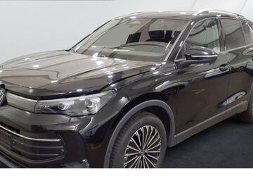 VW Tiguan 18.058 km 33.490 &euro; Bielefeld 33689
