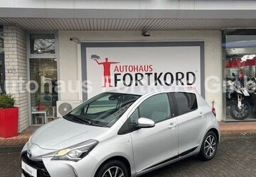 Toyota Yaris 49.980 km 15.980 &euro; Bielefeld 33689