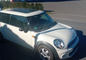 Mini ONE 199.680 km 2.999 &euro; Lage 32791