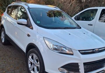 Ford Kuga 184.127 km 8.200 &euro; Herford 32049