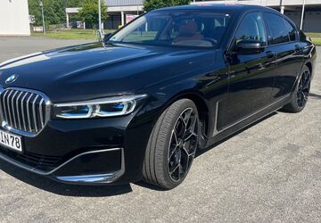BMW 740 88.000 km 48.200 &euro; Detmold 32756