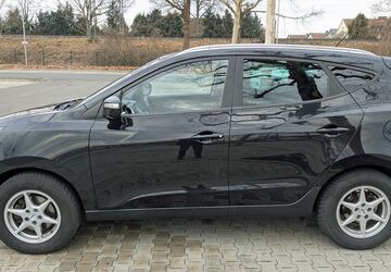 Hyundai ix35 192.000 km 5.900 &euro; Rheda Wiedenbrück 33378