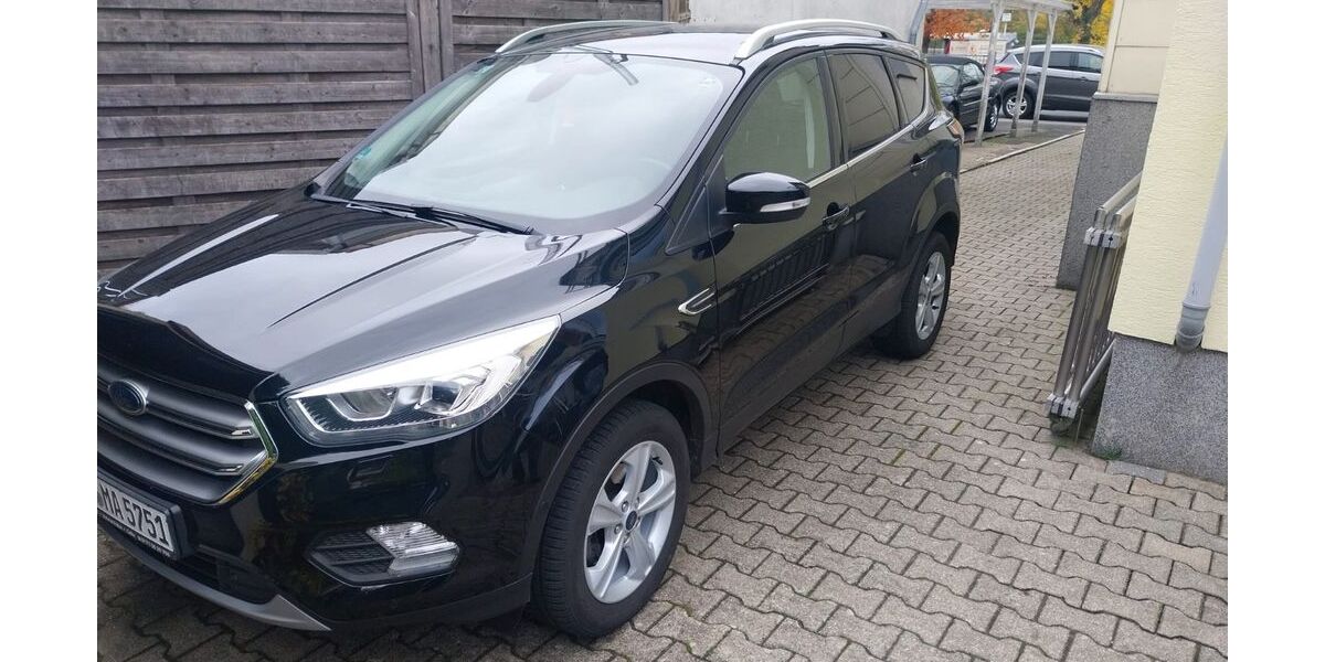 Ford Kuga 64.000 km 13.950 &euro; Bielefeld 33609