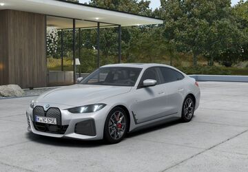 BMW i4 16.772 km 54.908 &euro; Versmold 33775