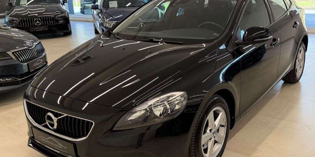 Volvo V40 82.000 km 13.900 &euro; Herford 32051