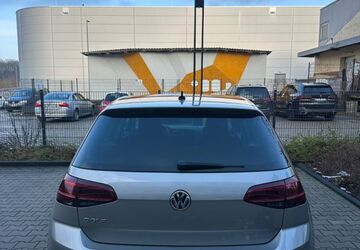 VW Golf 162.000 km 10.500 &euro; Bielefeld 33689