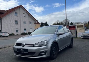 VW Golf 153.300 km 7.990 &euro; Detmold 32760