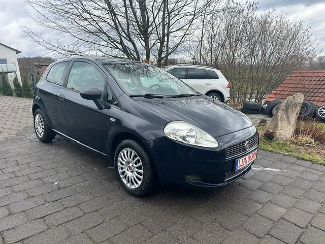 Fiat Grande Punto 159.447 km 1.499 &euro; Detmold 32760