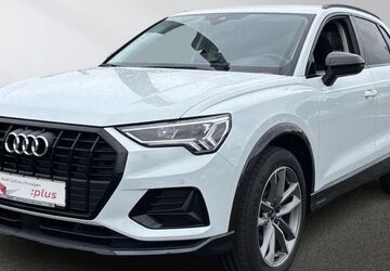 Audi Q3 1.740 km 36.999 &euro; Bielefeld 33609
