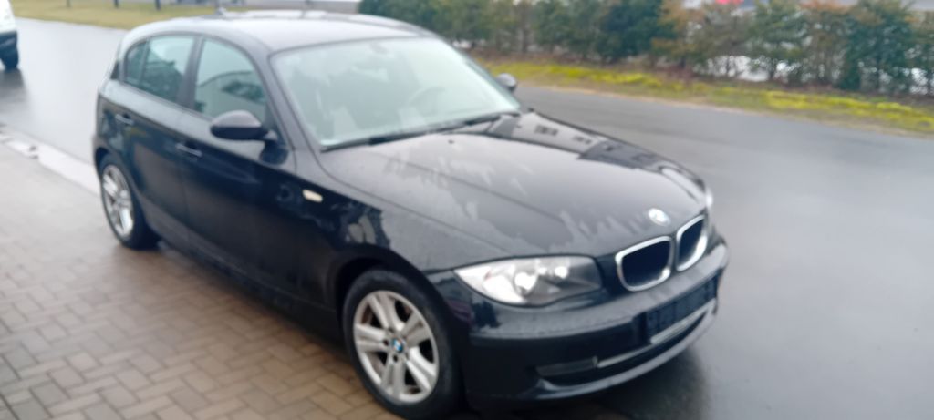 BMW 116 196.000 km 3.250 &euro; Lage 32791