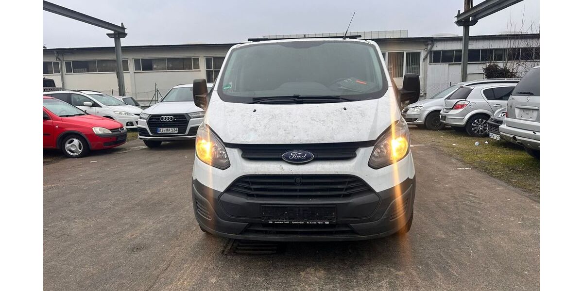 Ford Tourneo Custom 287.000 km 3.999 &euro; Bielefeld 33729