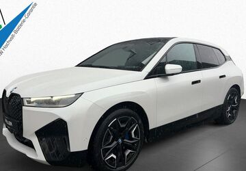 BMW iX 39.586 km 45.470 &euro; Gütersloh 33334