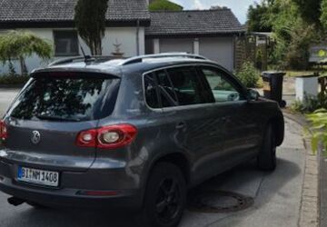 VW Tiguan 193.264 km 8.500 &euro; Bielefeld 33689