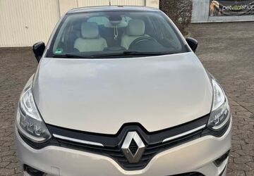 Renault Clio 126.310 km 9.700 &euro; Bünde 32257