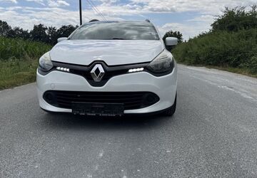 Renault Clio 186.000 km 3.599 &euro; Bielefeld 33602