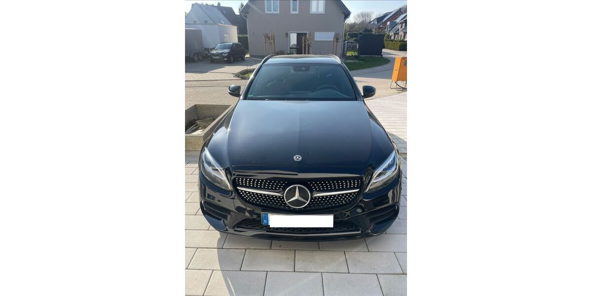 Mercedes-Benz C 220 126.000 km 23.500 &euro; Bielefeld 33739