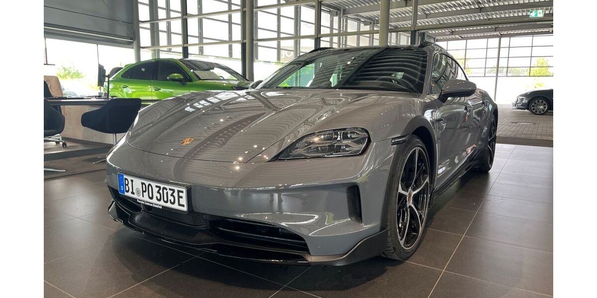 Porsche Taycan 13.900 km 117.700 &euro; Bielefeld 33719