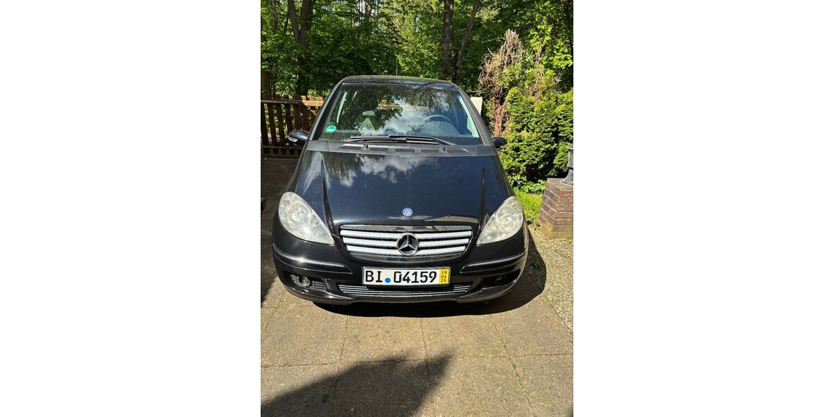 Mercedes-Benz A 150 143.409 km 4.000 &euro; Bielefeld 33602