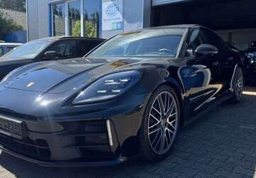 Porsche Panamera 6.999 km 132.899 &euro; Bielefeld 33609