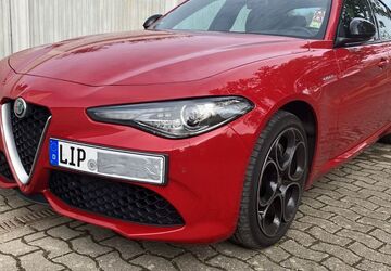 Alfa Romeo Giulia 55.000 km 28.500 &euro; Bad Salzuflen 32105