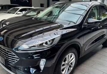Ford Kuga 92.000 km 16.700 &euro; Detmold 32758