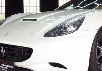 Ferrari California 88.700 km 104.999 &euro; Bünde 32257