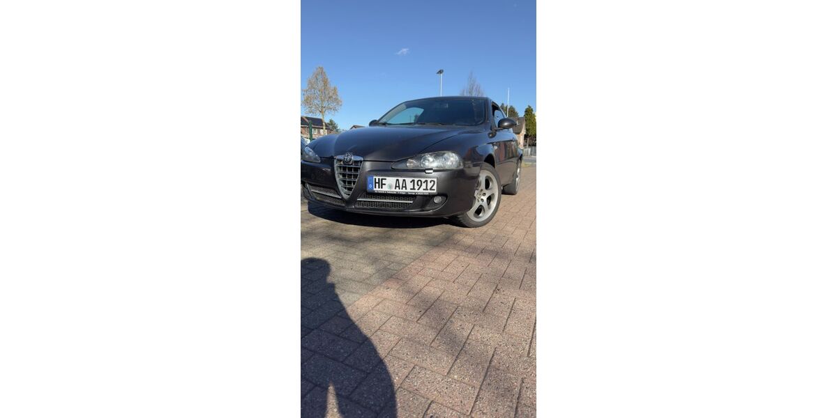 Alfa Romeo 147 233.000 km 2.000 &euro; Löhne 32584