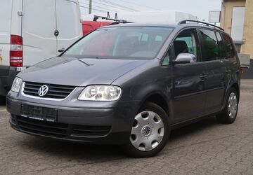VW Touran 217.541 km 1.950 &euro; Bielefeld 33617
