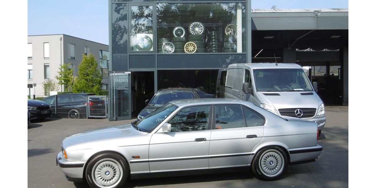 BMW M5 99.581 km 68.950 &euro; Gütersloh 33332