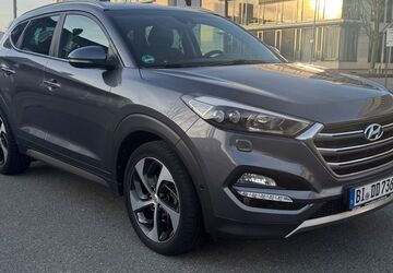 Hyundai TUCSON 166.900 km 13.990 &euro; Bielefeld 33607