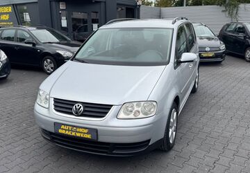 VW Touran 164.000 km 3.500 &euro; Bielefeld 33649