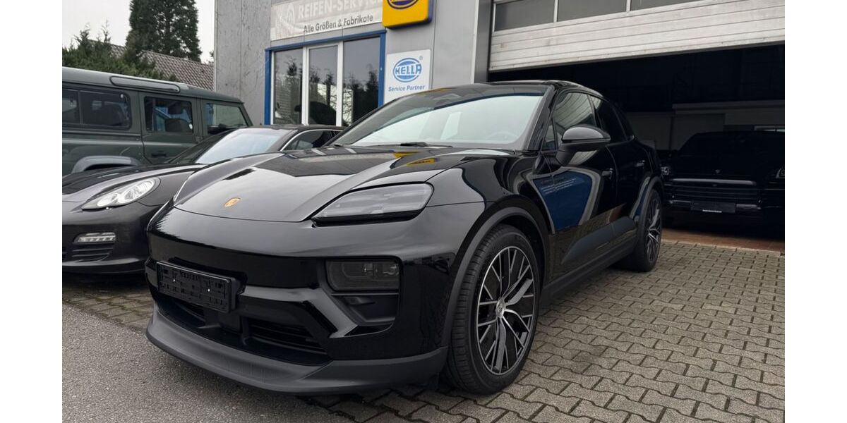 Porsche Macan 10.900 km 83.799 &euro; Bielefeld 33609