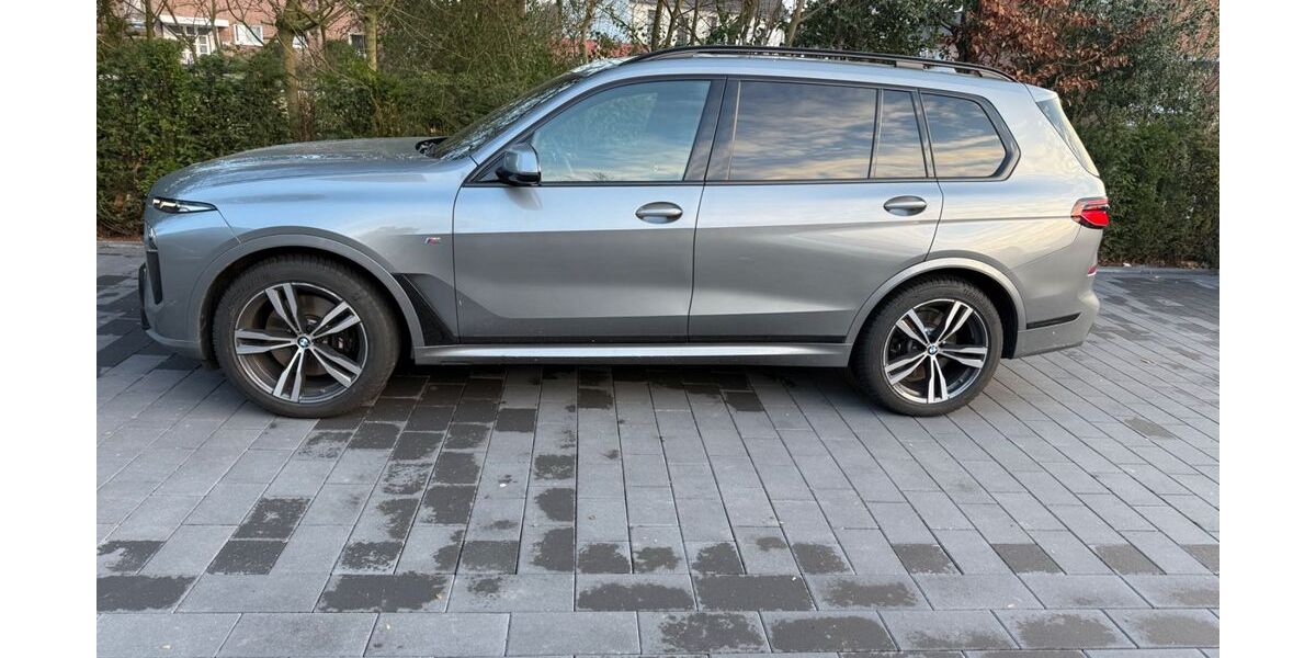 BMW X7 19.800 km 87.000 &euro; Harsewinkel 33428