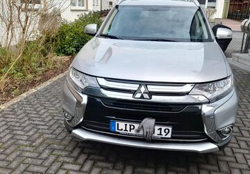 Mitsubishi Outlander 57.700 km 16.000 &euro; Bad Salzuflen 32108