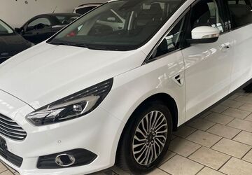 Ford S-Max 152.000 km 14.650 &euro; Detmold 32756