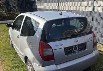 Citroen C2 142.000 km 700 &euro; bielefeld 33647