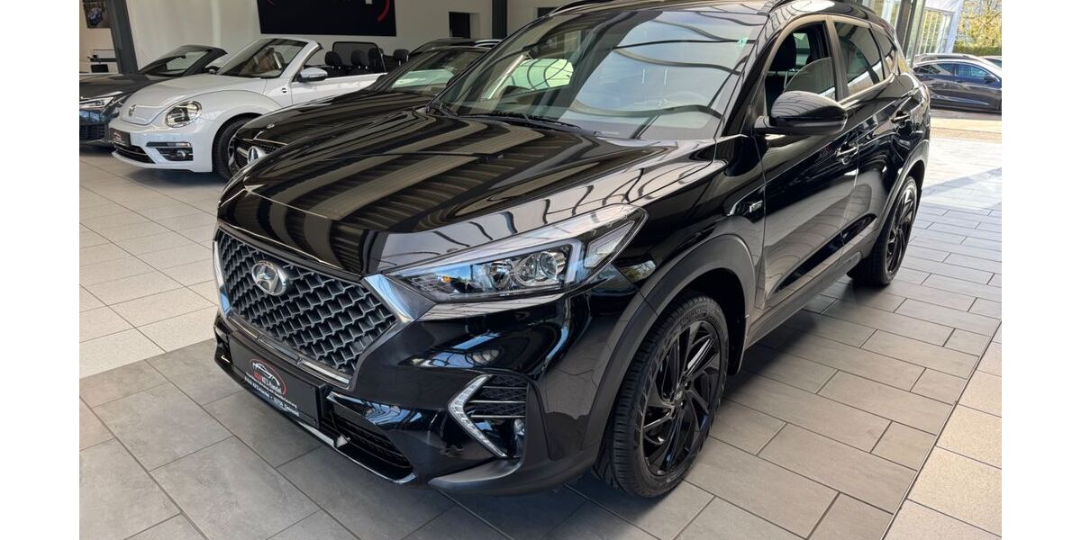 Hyundai TUCSON 113.000 km 17.900 &euro; Detmold 32758