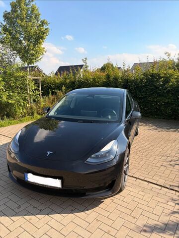 Gebrauchte Tesla Model 3