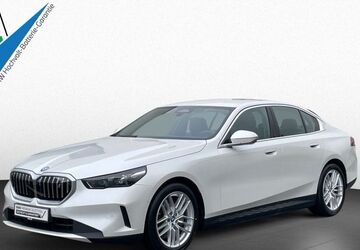 BMW i5 15.538 km 50.850 &euro; Melle 49324