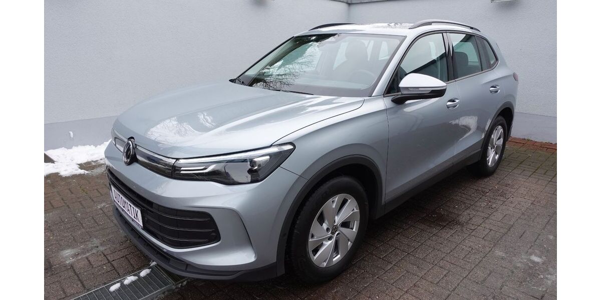 VW Tiguan 15.620 km 31.990 &euro; Bad Oeynhausen 32545