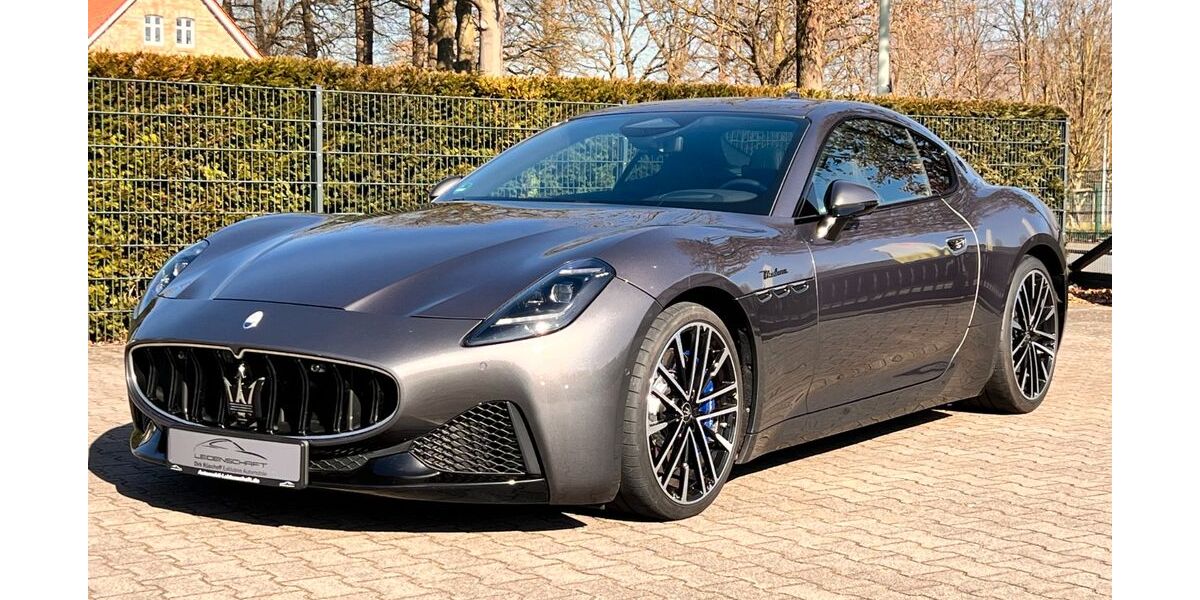 Maserati Granturismo 10.700 km 139.900 &euro; Harsewinkel 33428